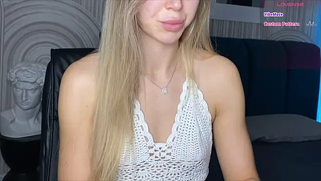 viviann evans online show from September 22, 1:07 am