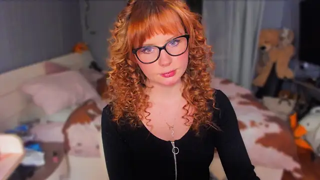 KlementinaBbG online show from November 23, 8:19 pm