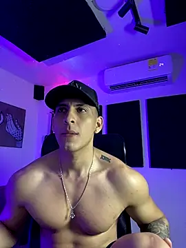 Snapshot of _Ryan_walker chatting on September 12, 5:29 am Ryan walker online show from September 12, 5:29 am