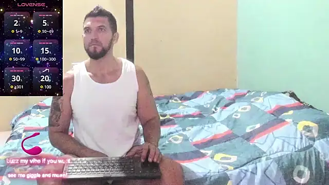 Snapshot of JULESLAKES chatting on February 11, 2:24 pm JULESLAKES online show from February 11, 2:24 pm