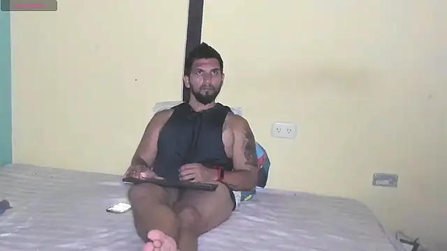 Snapshot of JULESLAKES chatting on February 17, 10:36 pm JULESLAKES online show from February 17, 10:36 pm