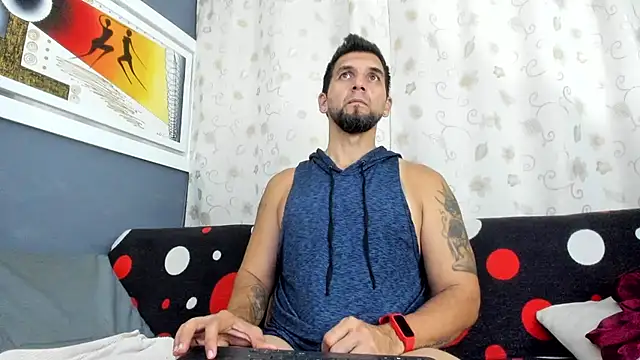 Snapshot of JULESLAKES chatting on November 22, 7:13 pm JULESLAKES online show from November 22, 7:13 pm