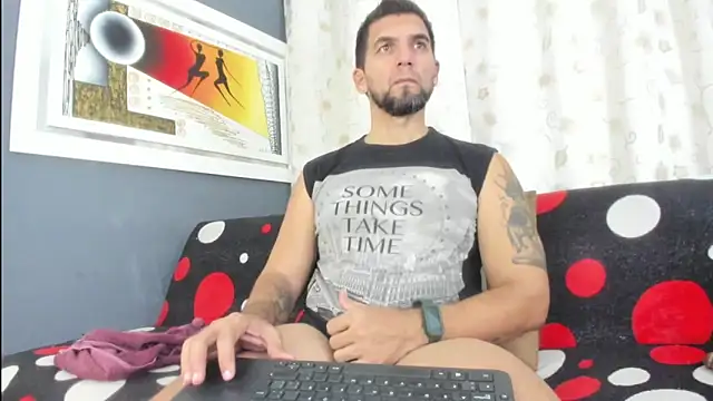 JULESLAKES online show from May 1, 4:33 pm