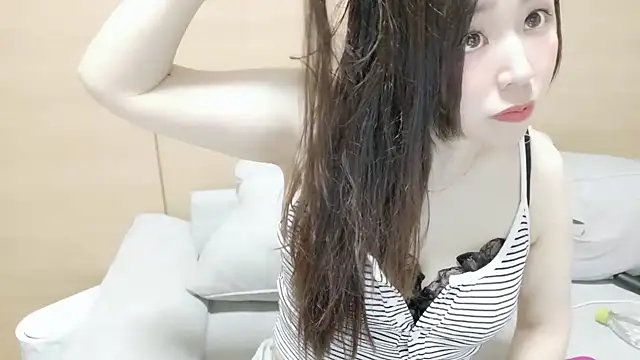 Snapshot of Arisa__ chatting on February 18, 11:17 am Arisa online show from February 18, 11:17 am