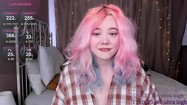 Snapshot of __KawaiiYuki__ chatting on February 22, 8:50 am KawaiiYuki online show from February 22, 8:50 am