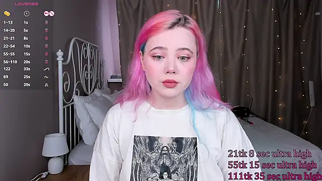 Snapshot of __KawaiiYuki__ chatting on March 20, 8:42 am KawaiiYuki online show from March 20, 8:42 am