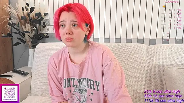 Snapshot of __KawaiiYuki__ chatting on November 7, 6:35 am KawaiiYuki online show from November 7, 6:35 am