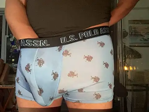 Snapshot of ThickDick_Daddy chatting on April 20, 5:54 am ThickDick Daddy online show from April 20, 5:54 am