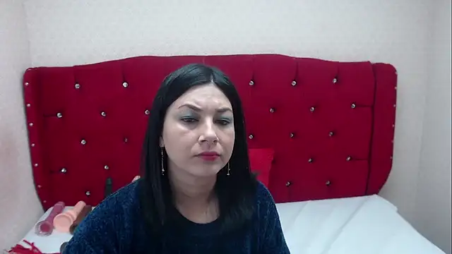 AdaFawxx online show from September 13, 5:07 am