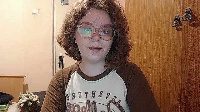 Snapshot of Chmiri_cb chatting on March 7, 12:12 pm Chmiri cb online show from March 7, 12:12 pm