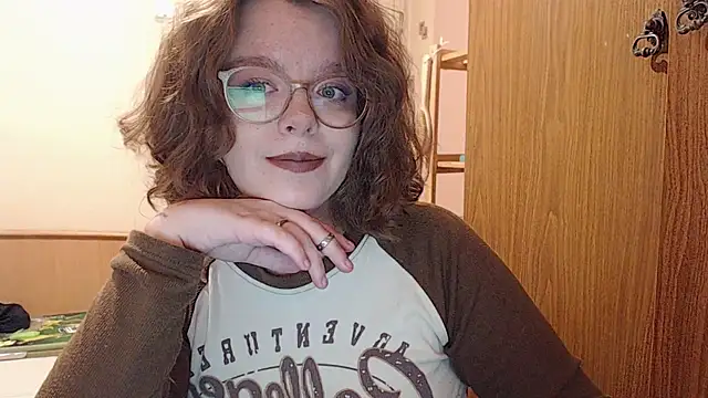 Snapshot of Chmiri_cb chatting on March 15, 12:13 pm Chmiri cb online show from March 15, 12:13 pm