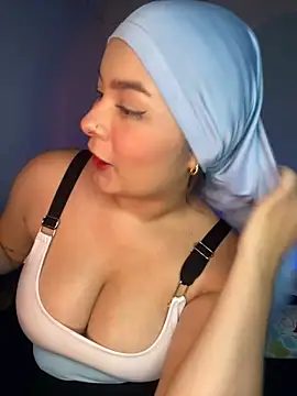 aneesa darzi online show from December 4, 12:52 am