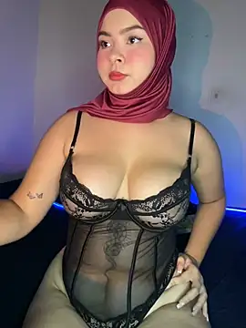 aneesa darzi online show from December 14, 8:51 pm