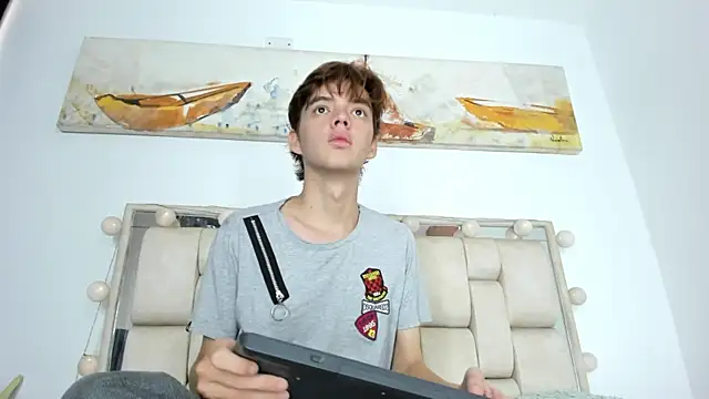 Snapshot of daniel_hot03 chatting on October 30, 1:23 pm daniel hot03 online show from October 30, 1:23 pm