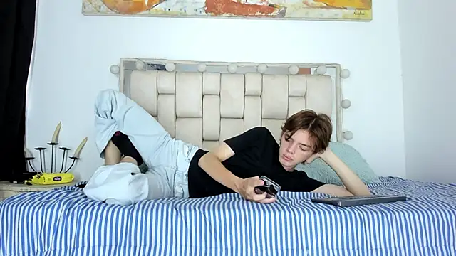 Snapshot of daniel_hot03 chatting on December 20, 1:29 pm daniel hot03 online show from December 20, 1:29 pm