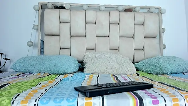 Snapshot of daniel_hot03 chatting on January 10, 1:46 pm daniel hot03 online show from January 10, 1:46 pm