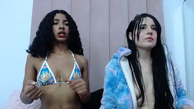 nadescomthxx online show from December 4, 7:50 am