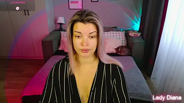 LancasterLady online show from October 20, 6:58 am