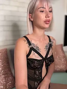 MiaMinx online show from October 16, 10:55 pm