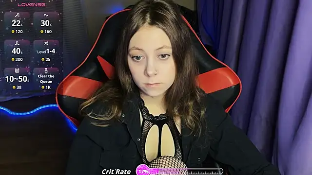 Snapshot of Natural_babe666 chatting on April 22, 10:22 pm Natural babe666 online show from April 22, 10:22 pm