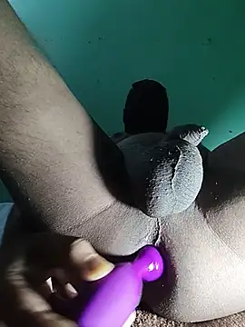 tinycockguy4 online show from July 18, 8:07 am