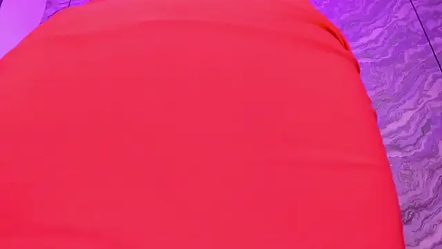 EmmaSwift  online show from January 5, 5:09 am