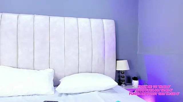 Ashleyy23x online show from January 9, 7:48 pm