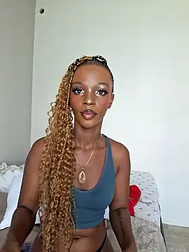 Kamdollie online show from November 28, 7:22 am