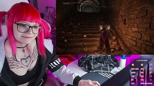 Snapshot of Yumi_Youkai chatting on January 12, 5:44 pm Yumi Youkai online show from January 12, 5:44 pm