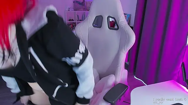 Snapshot of Yumi_Youkai chatting on March 8, 6:54 am Yumi Youkai online show from March 8, 6:54 am