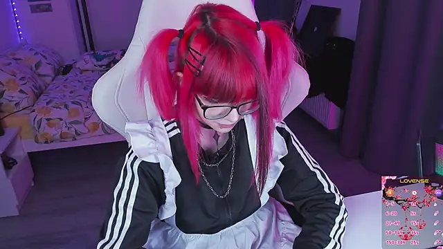 Snapshot of Yumi_Youkai chatting on September 18, 8:00 pm Yumi Youkai online show from September 18, 8:00 pm