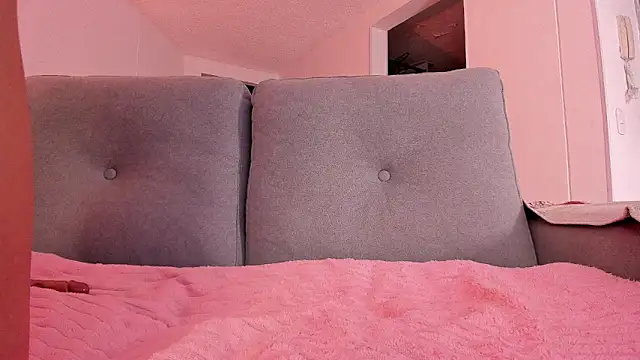 DAHLIA BROWNIE online show from December 10, 3:52 am