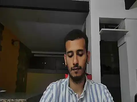 talktome4 online show from May 19, 8:48 pm
