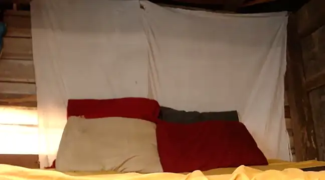 Snapshot of blackcherryx1 chatting on February 17, 5:58 am blackcherryx1 online show from February 17, 5:58 am