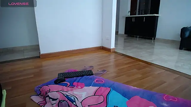 tiffany  pink online show from November 9, 4:05 pm