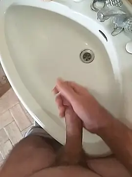 Snapshot of Neria chatting on February 24, 5:11 pm Neria online show from February 24, 5:11 pm