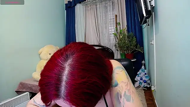 NikaLee online show from December 24, 8:33 am
