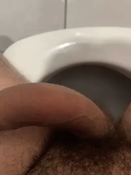 Snapshot of aleatorio995 chatting on January 14, 12:54 am aleatorio995 online show from January 14, 12:54 am