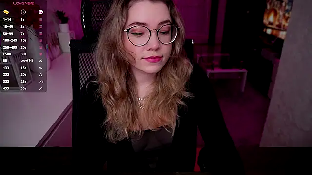 Snapshot of RemyCute chatting on December 20, 5:20 pm RemyCute online show from December 20, 5:20 pm