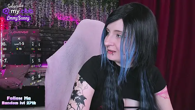 EmmyBunny online show from February 25, 3:38 pm