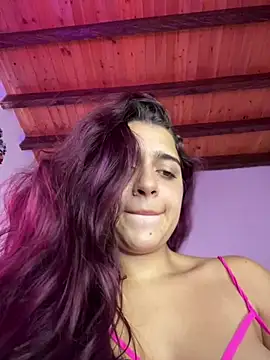 Alicia Ruiz online show from December 22, 6:37 pm