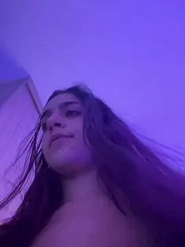 Alicia Ruiz online show from March 3, 8:43 pm