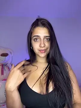 Alicia Ruiz online show from October 18, 4:41 pm