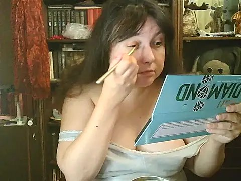 Snapshot of CarrieQPeach chatting on October 12, 7:24 pm CarrieQPeach online show from October 12, 7:24 pm