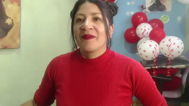 Snapshot of nammy__dirtyhott chatting on February 13, 12:54 pm nammy dirtyhott online show from February 13, 12:54 pm