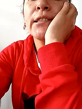 Snapshot of nammy__dirtyhott chatting on January 13, 1:05 pm nammy dirtyhott online show from January 13, 1:05 pm