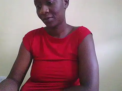 Snapshot of SilentQueen93 chatting on June 29, 10:15 am SilentQueen93 online show from June 29, 10:15 am