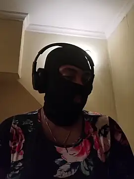 Snapshot of MRToyboyfun chatting on November 15, 2:24 pm MRToyboyfun online show from November 15, 2:24 pm