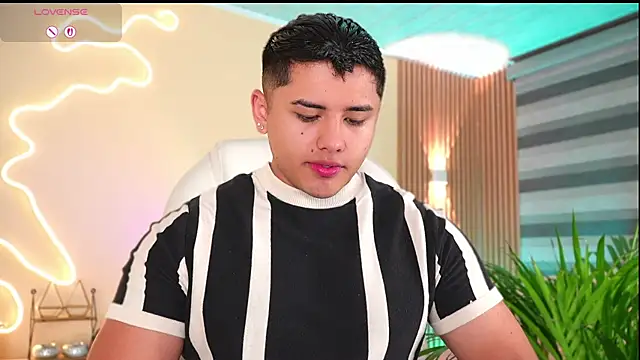 MatiasKorn online show from September 26, 7:01 am