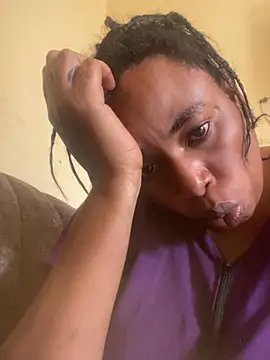 fat creamy pus online show from April 28, 9:25 am